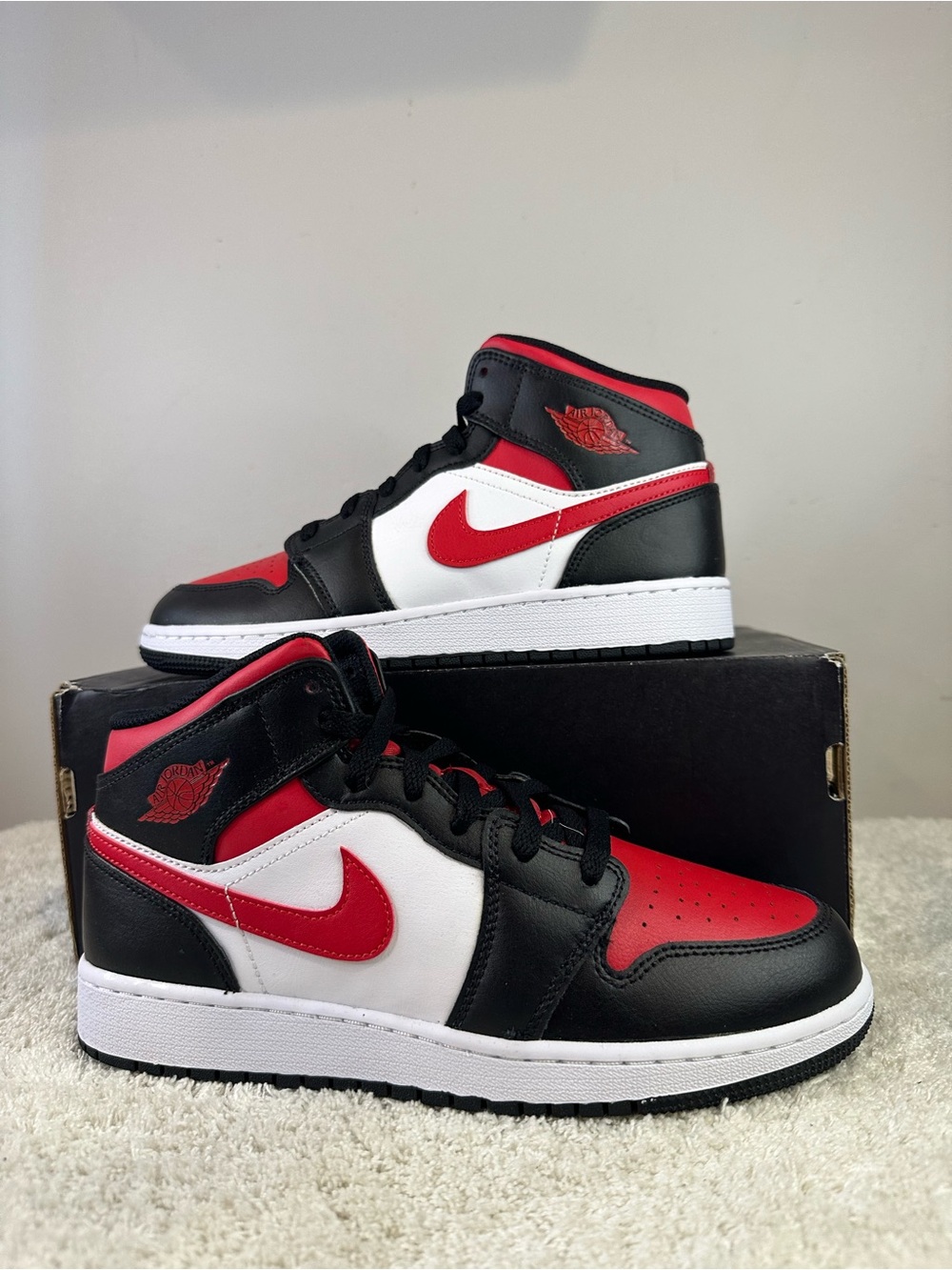 Air Jordan 1 Mid